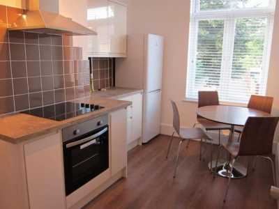 Apartment For Rent in Egham, United Kingdom