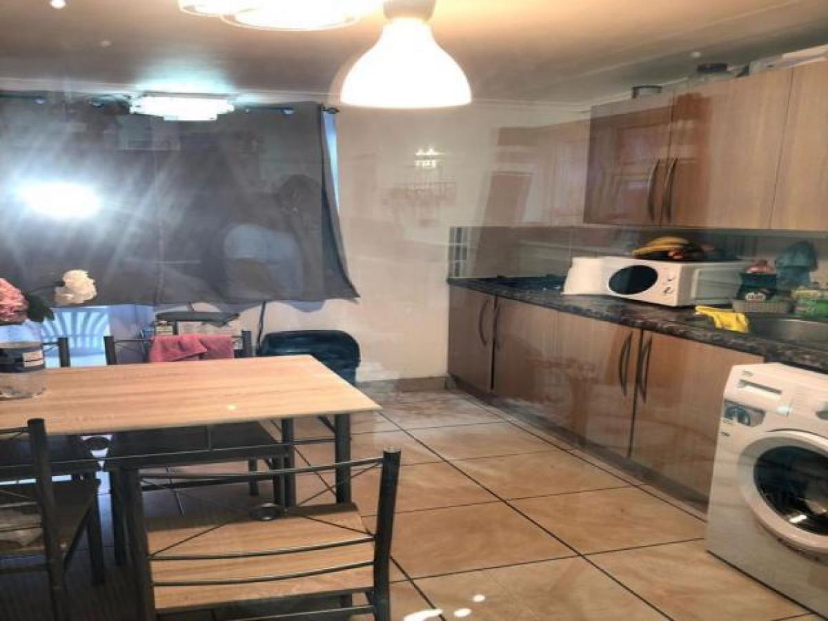 Picture of Apartment For Rent in Wembley, Greater London, United Kingdom