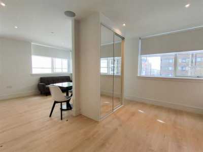 Apartment For Rent in Brentwood, United Kingdom