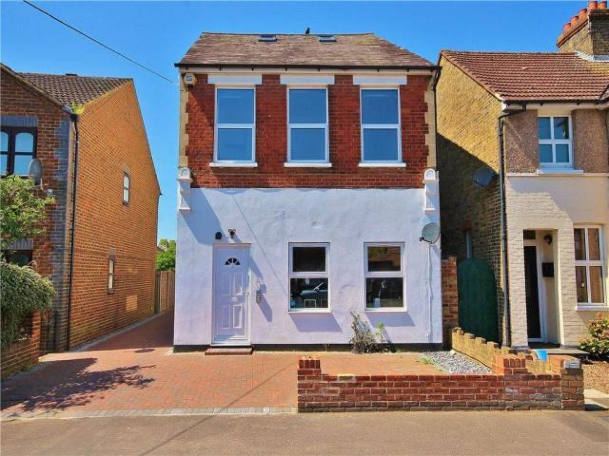 Picture of Apartment For Rent in Ashford, Kent, United Kingdom