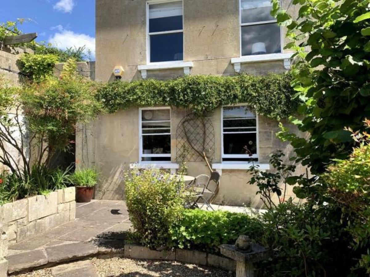 Picture of Apartment For Rent in Bath, Somerset, United Kingdom