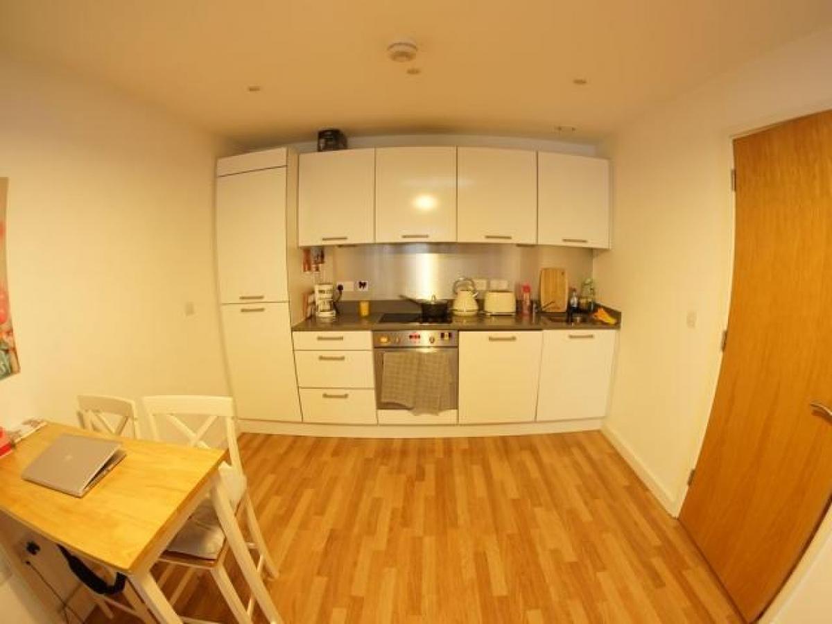 Picture of Apartment For Rent in Wakefield, West Yorkshire, United Kingdom