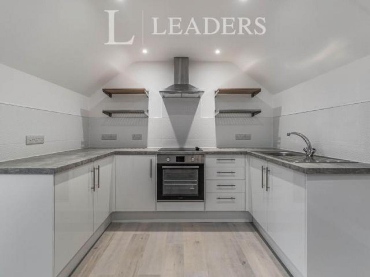 Picture of Home For Rent in Walton on Thames, Surrey, United Kingdom