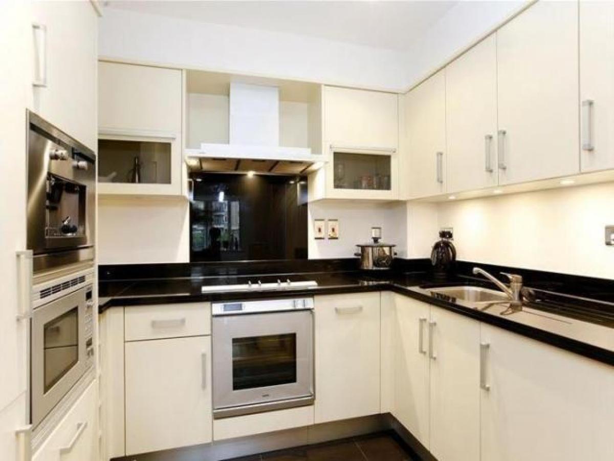 Picture of Apartment For Rent in Richmond, Greater London, United Kingdom
