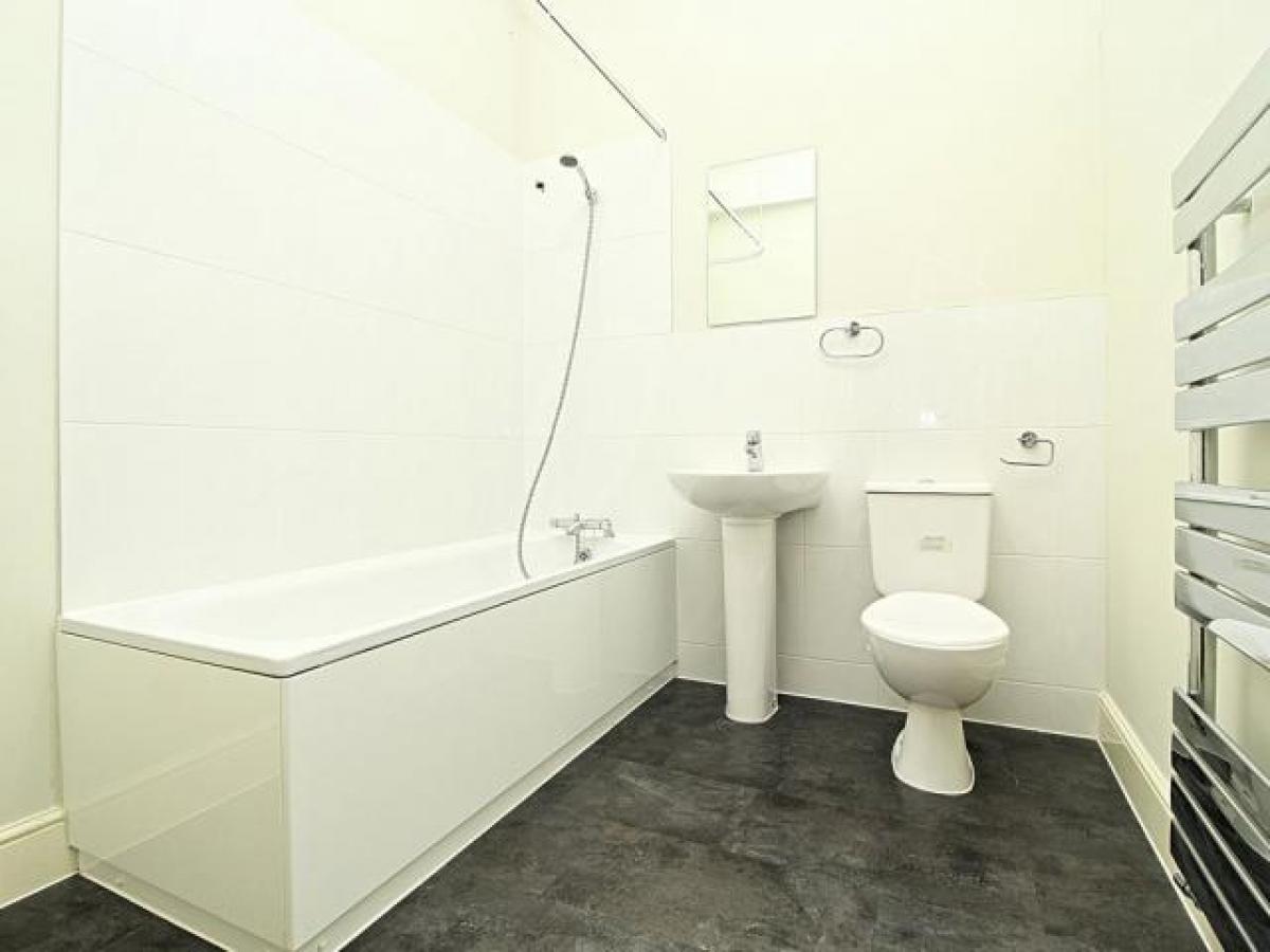 Picture of Apartment For Rent in Barking, Greater London, United Kingdom