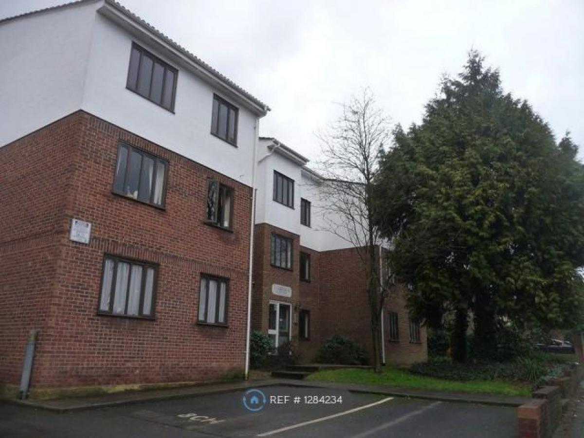 Picture of Apartment For Rent in Barnet, Hertfordshire, United Kingdom