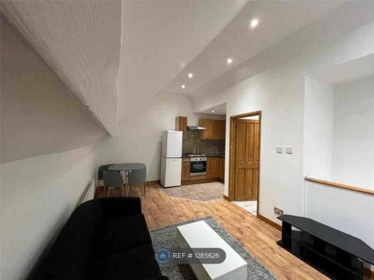 Picture of Apartment For Rent in Luton, Bedfordshire, United Kingdom