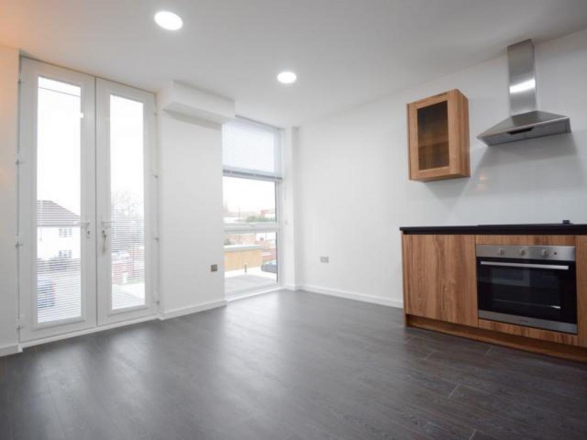 Picture of Apartment For Rent in Feltham, Northern Ireland, United Kingdom