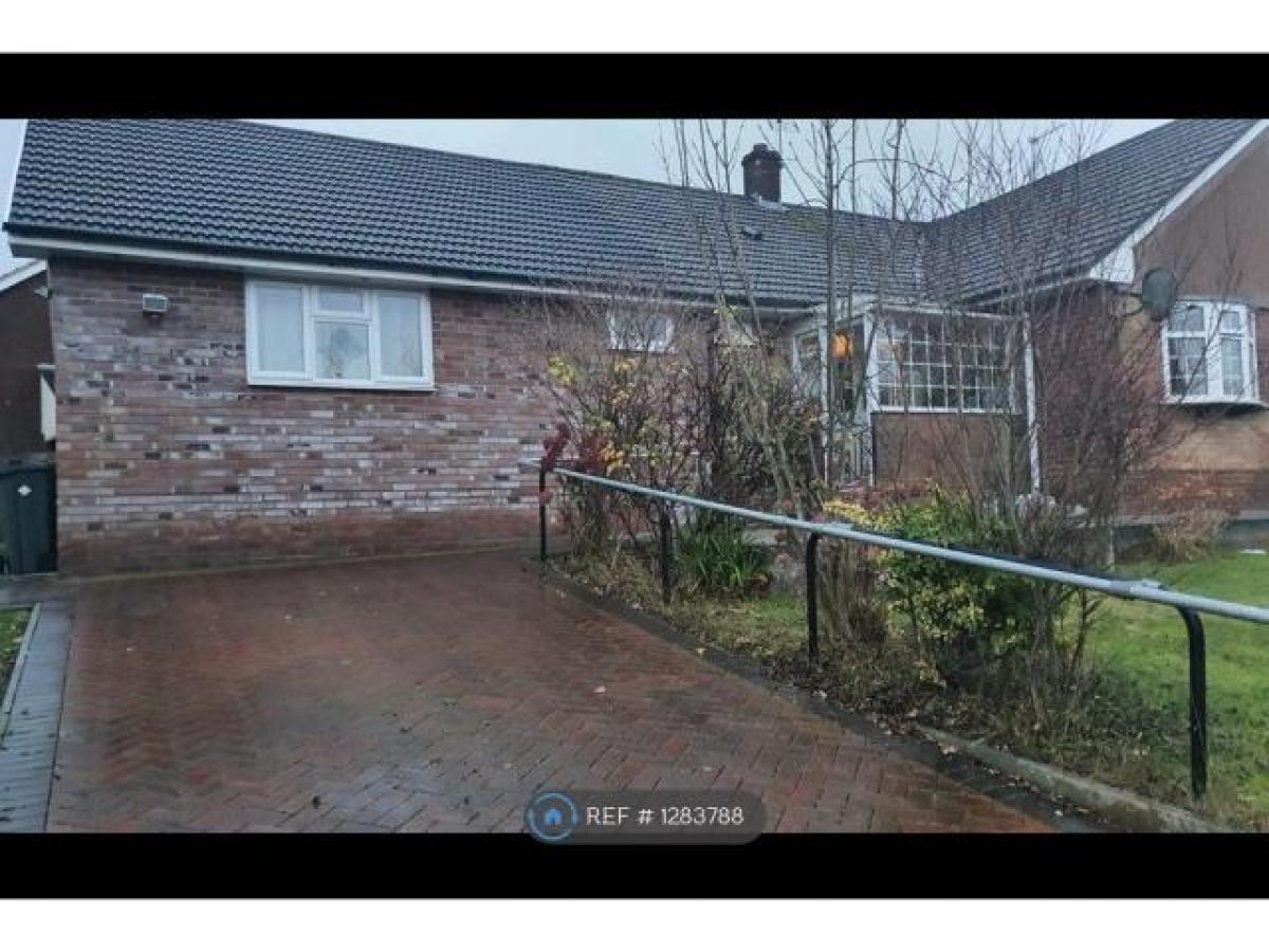 Picture of Bungalow For Rent in Cardiff, South Glamorgan, United Kingdom
