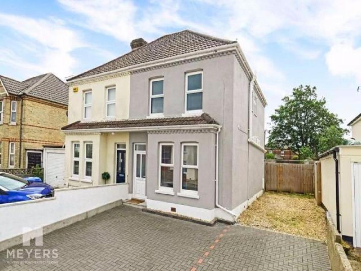 Picture of Home For Rent in Poole, Dorset, United Kingdom