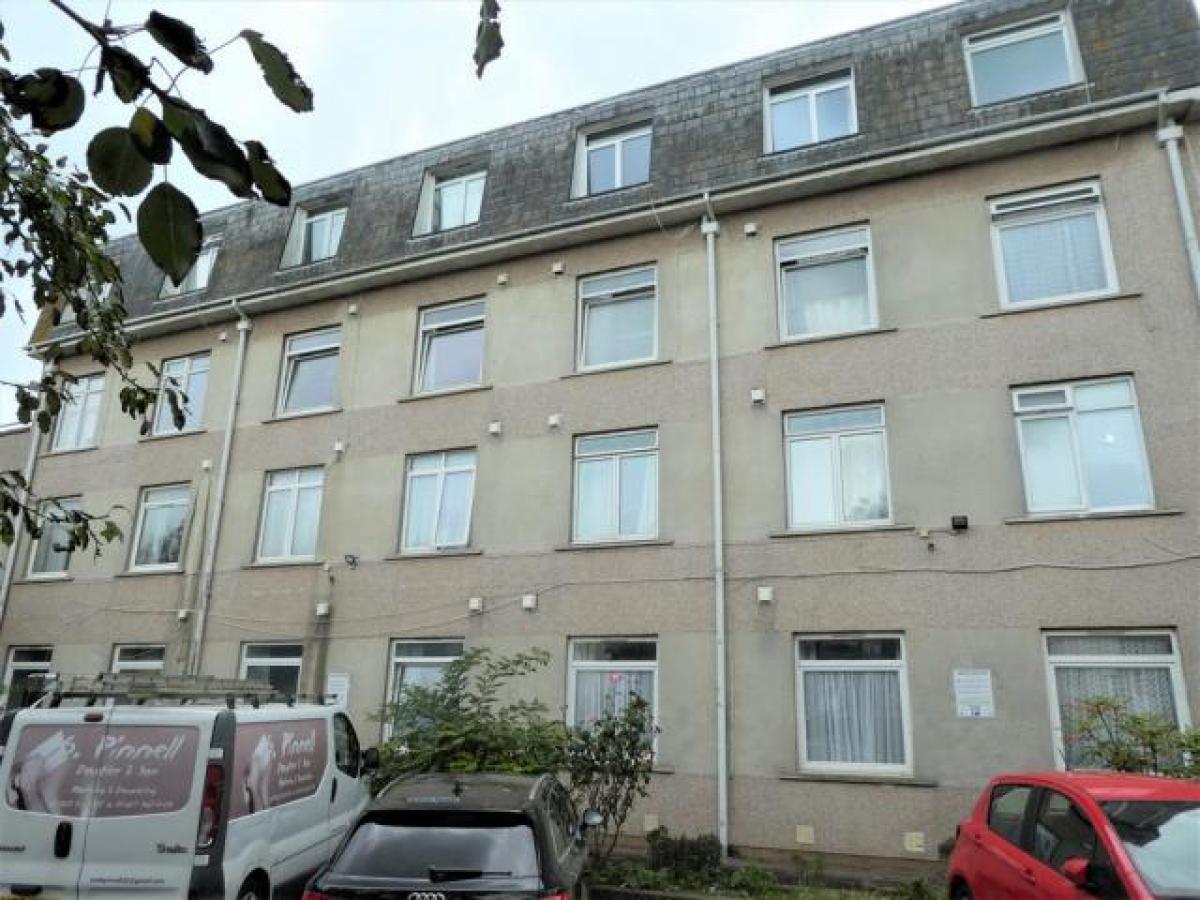 Picture of Apartment For Rent in Worthing, West Sussex, United Kingdom