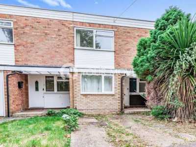 Home For Rent in Egham, United Kingdom