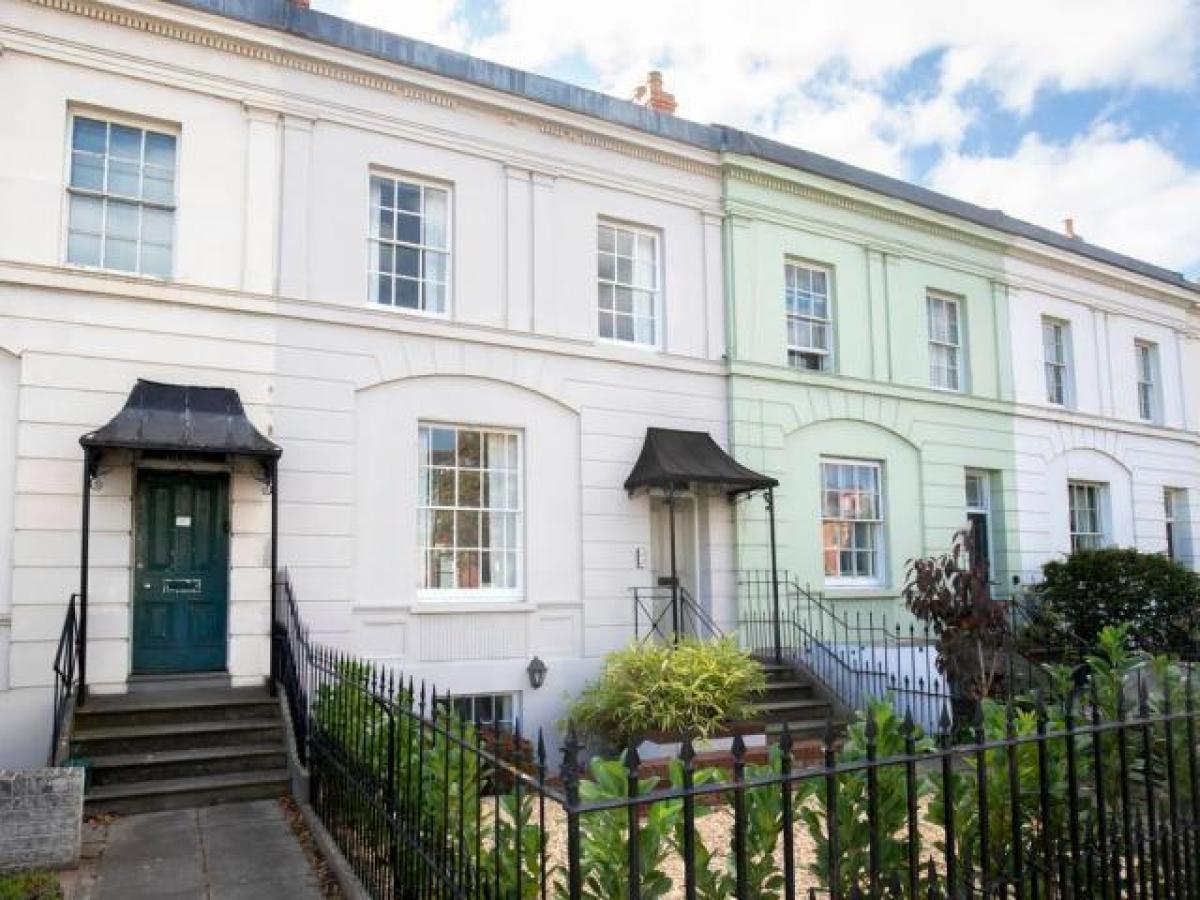 Picture of Apartment For Rent in Cheltenham, Gloucestershire, United Kingdom