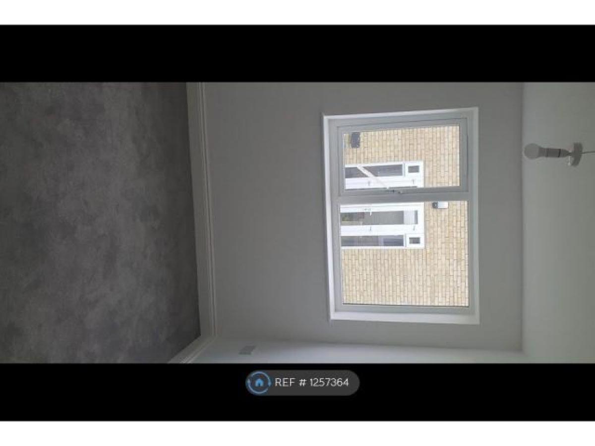 Picture of Apartment For Rent in Romford, Essex, United Kingdom