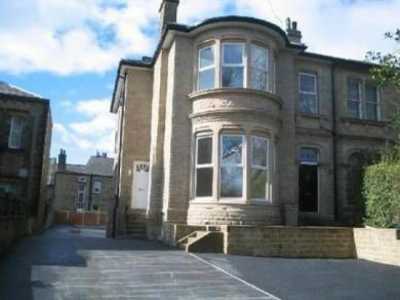 Apartment For Rent in Huddersfield, United Kingdom