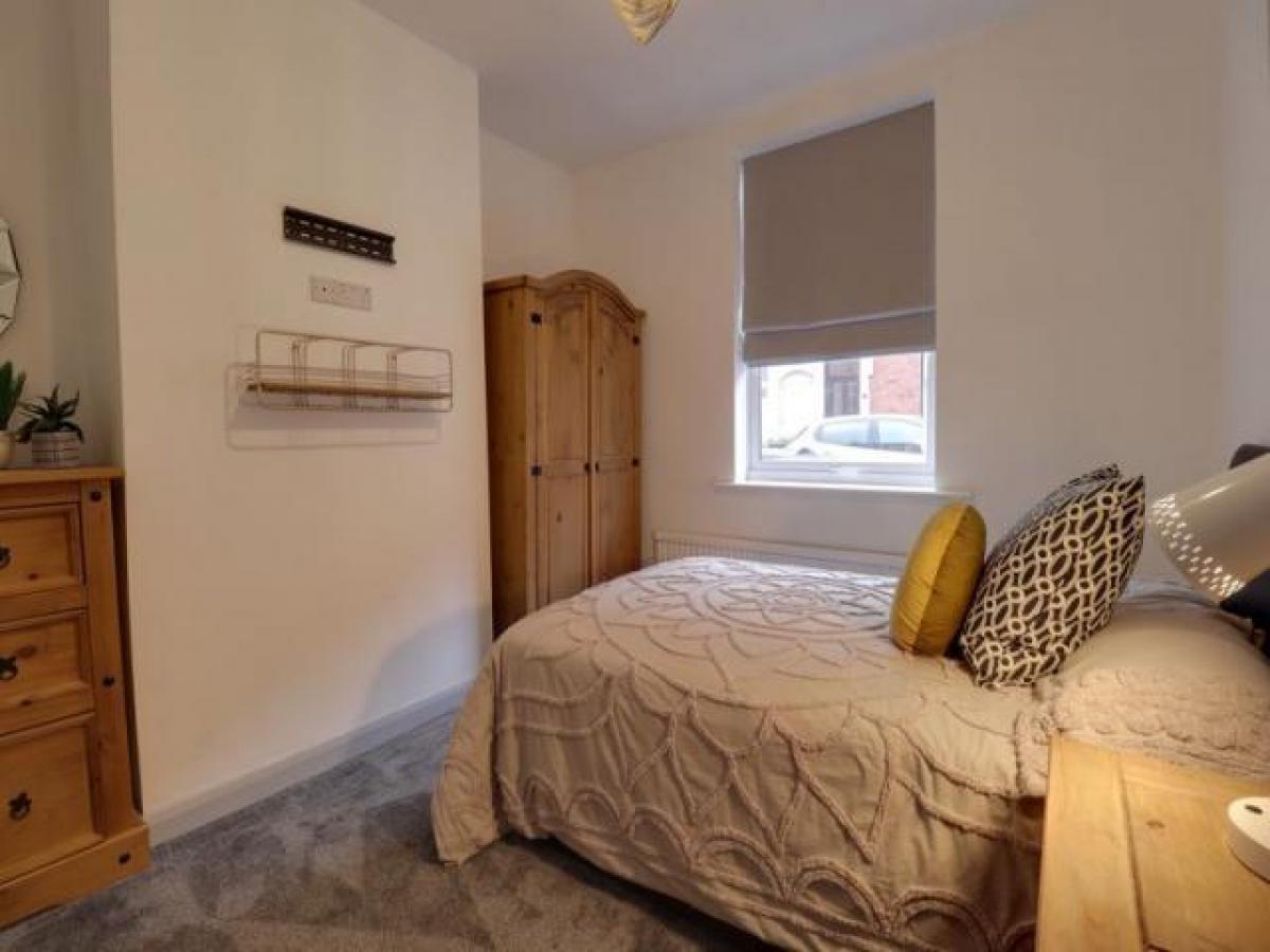 Picture of Apartment For Rent in Stafford, Staffordshire, United Kingdom