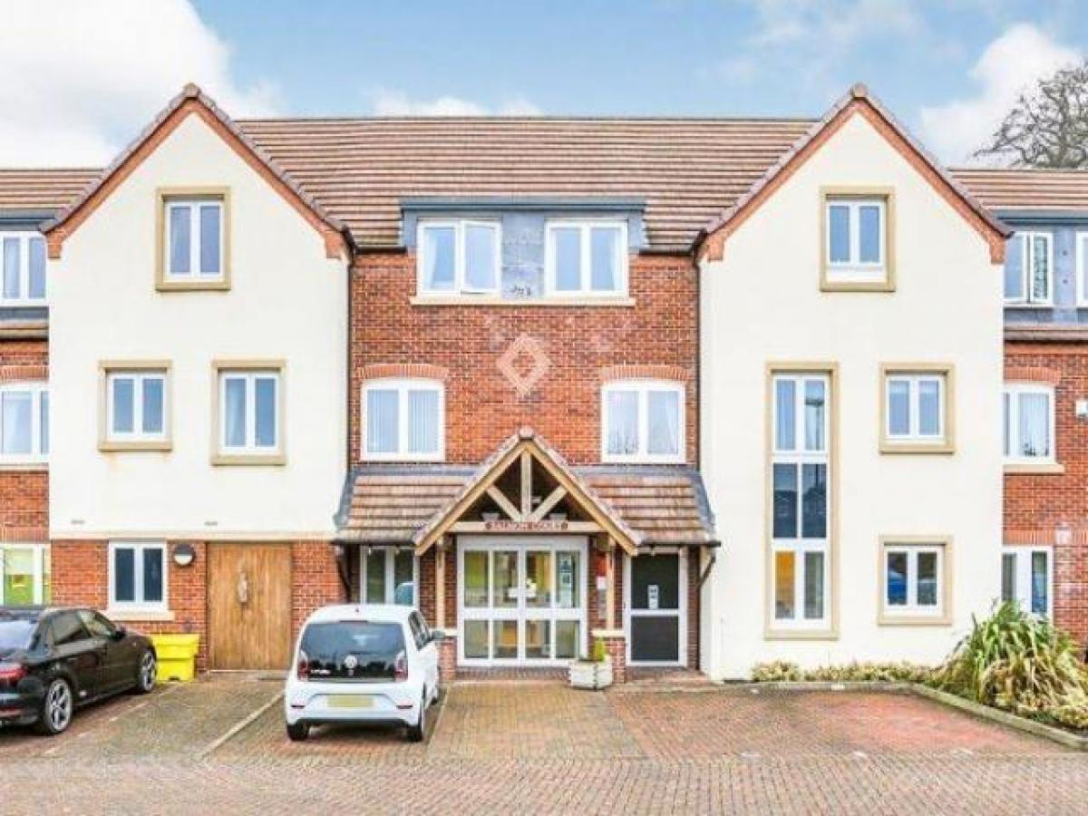 Picture of Apartment For Rent in Warwick, Warwickshire, United Kingdom