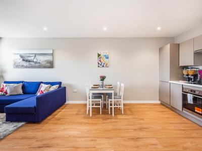 Apartment For Rent in Slough, United Kingdom