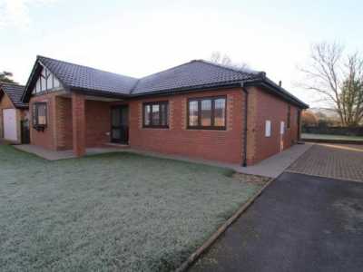 Bungalow For Rent in Ammanford, United Kingdom