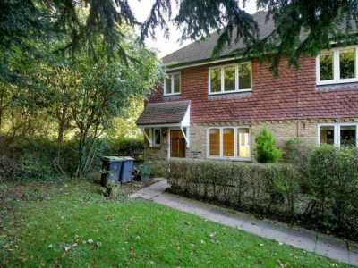 Home For Rent in Sevenoaks, United Kingdom