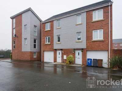 Home For Rent in Stoke on Trent, United Kingdom