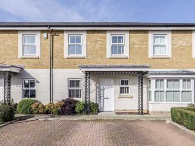 Home For Rent in Surbiton, United Kingdom