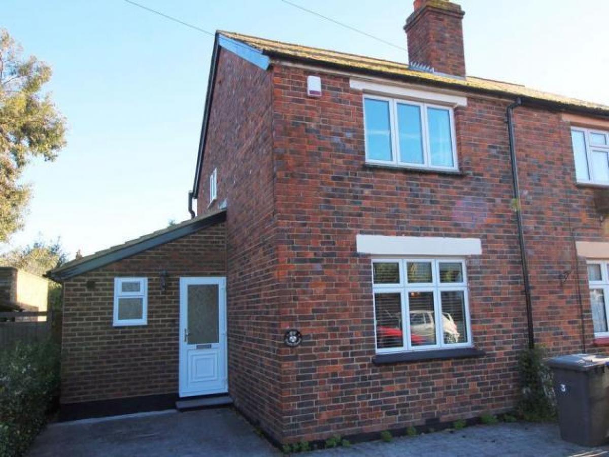 Picture of Home For Rent in Egham, Surrey, United Kingdom