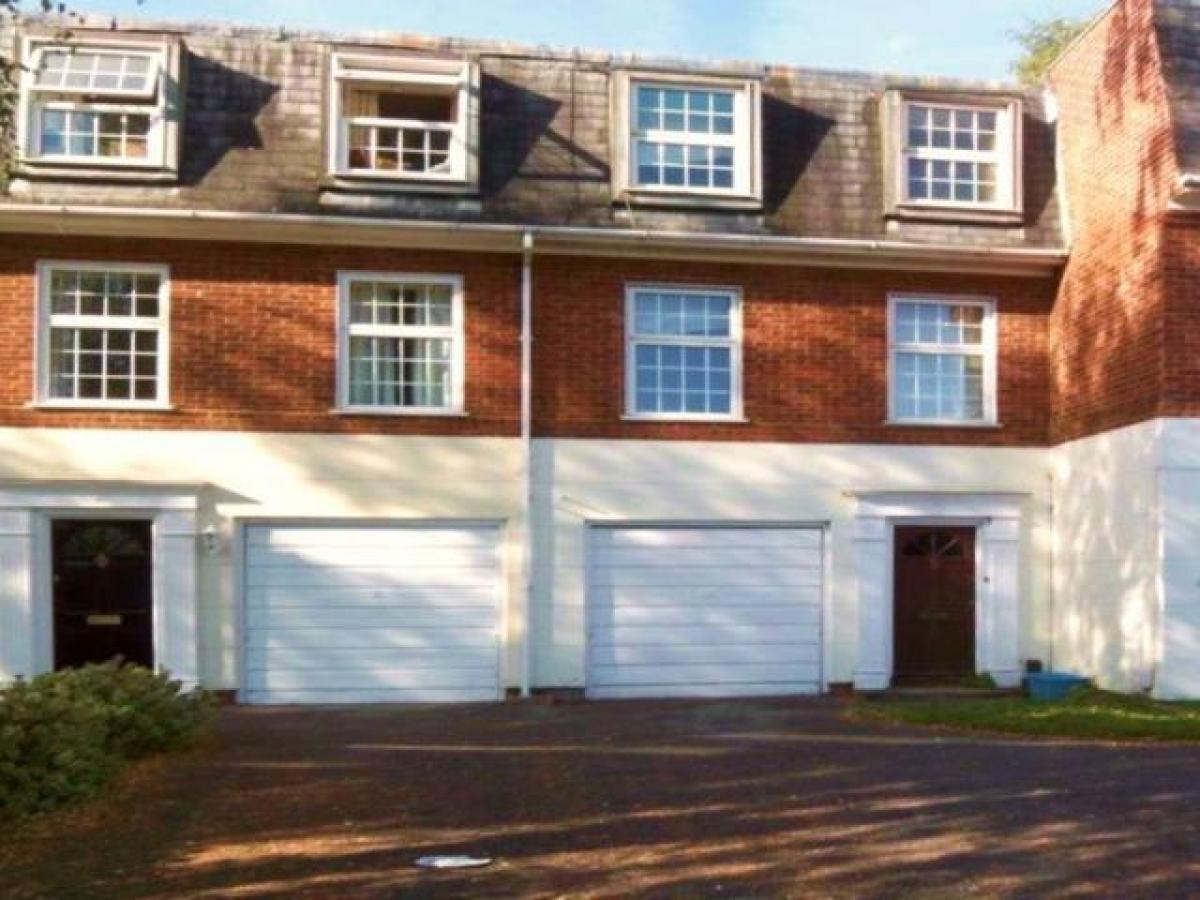 Picture of Home For Rent in Egham, Surrey, United Kingdom