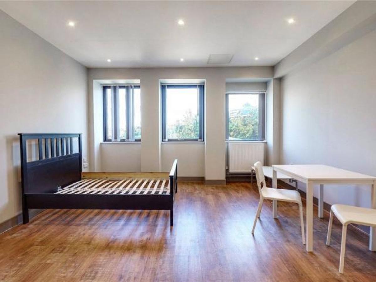 Picture of Apartment For Rent in Maidstone, Kent, United Kingdom