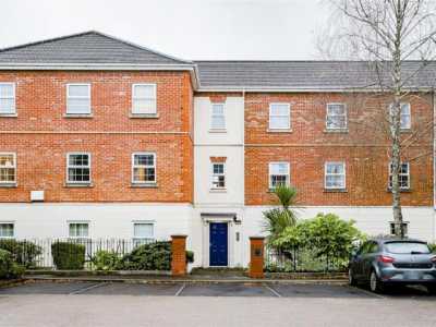 Apartment For Rent in