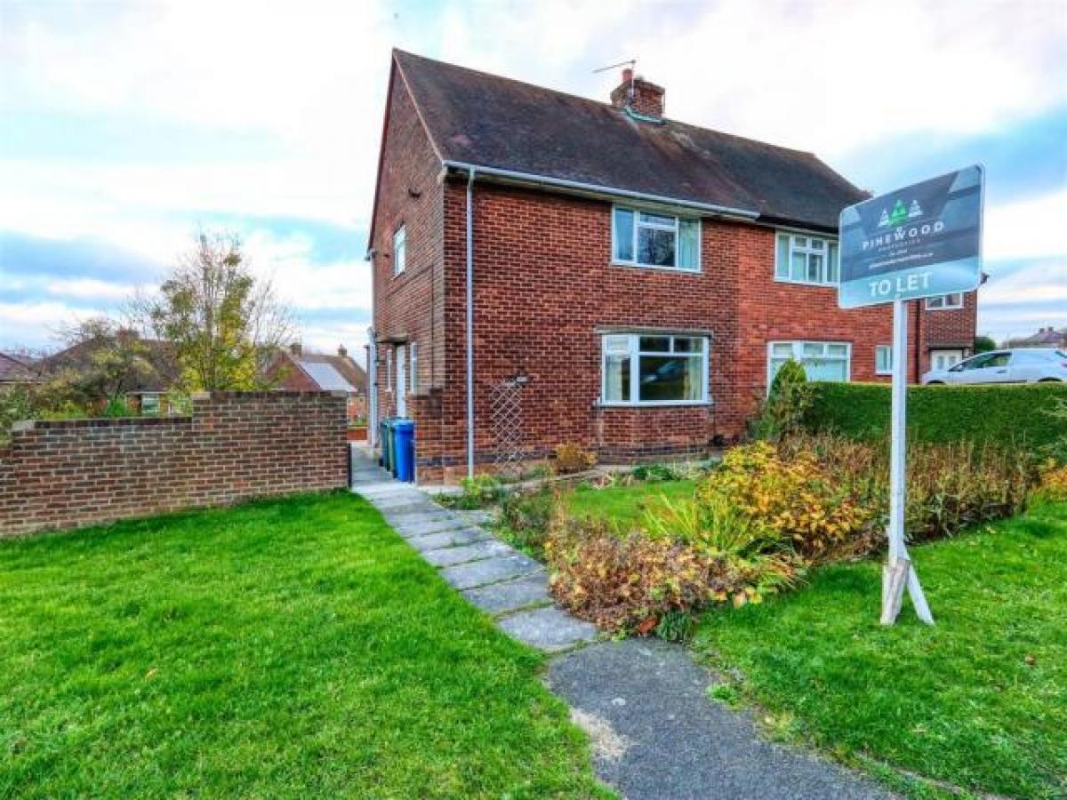 Picture of Home For Rent in Chesterfield, Derbyshire, United Kingdom