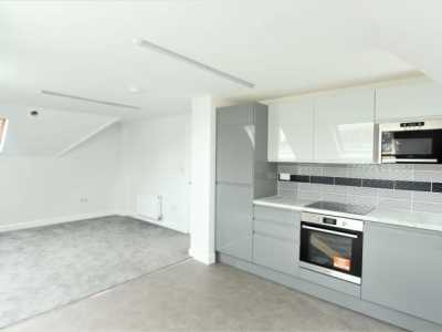 Apartment For Rent in Enfield, United Kingdom