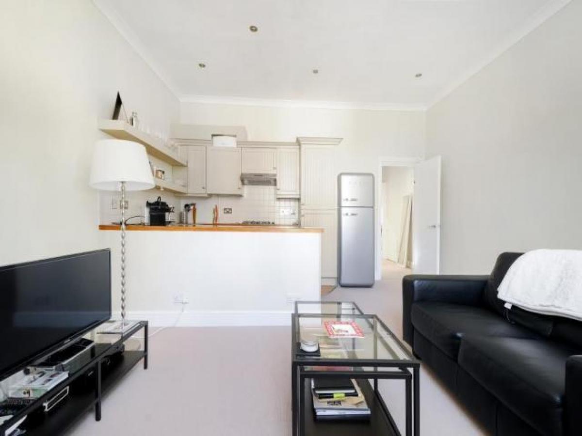 Picture of Apartment For Rent in Richmond, Greater London, United Kingdom