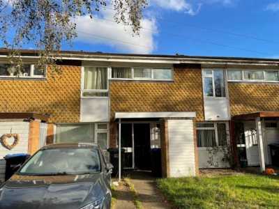 Home For Rent in Egham, United Kingdom