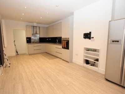 Apartment For Rent in Romford, United Kingdom