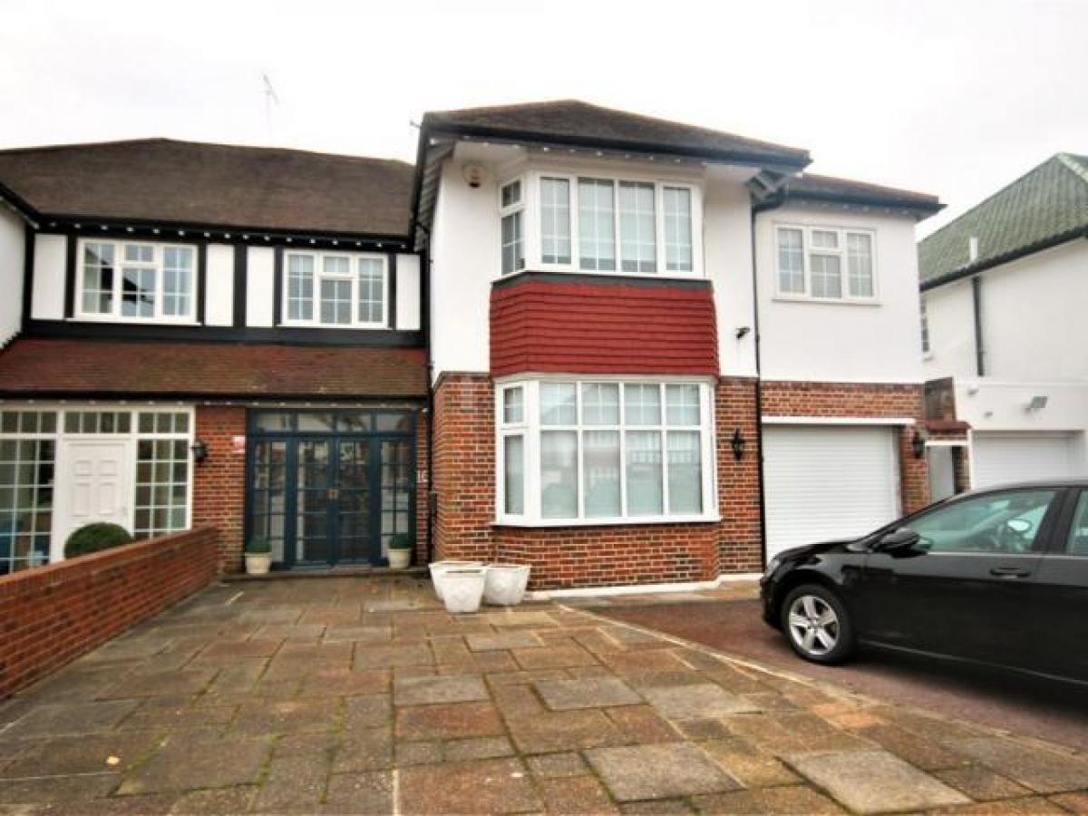 Picture of Home For Rent in Barnet, Hertfordshire, United Kingdom