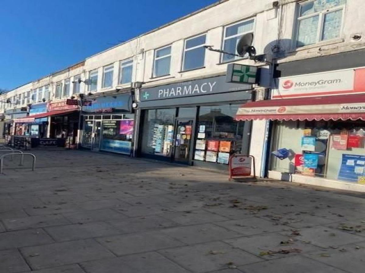 Picture of Apartment For Rent in Watford, Hertfordshire, United Kingdom