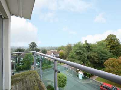 Apartment For Rent in Leatherhead, United Kingdom