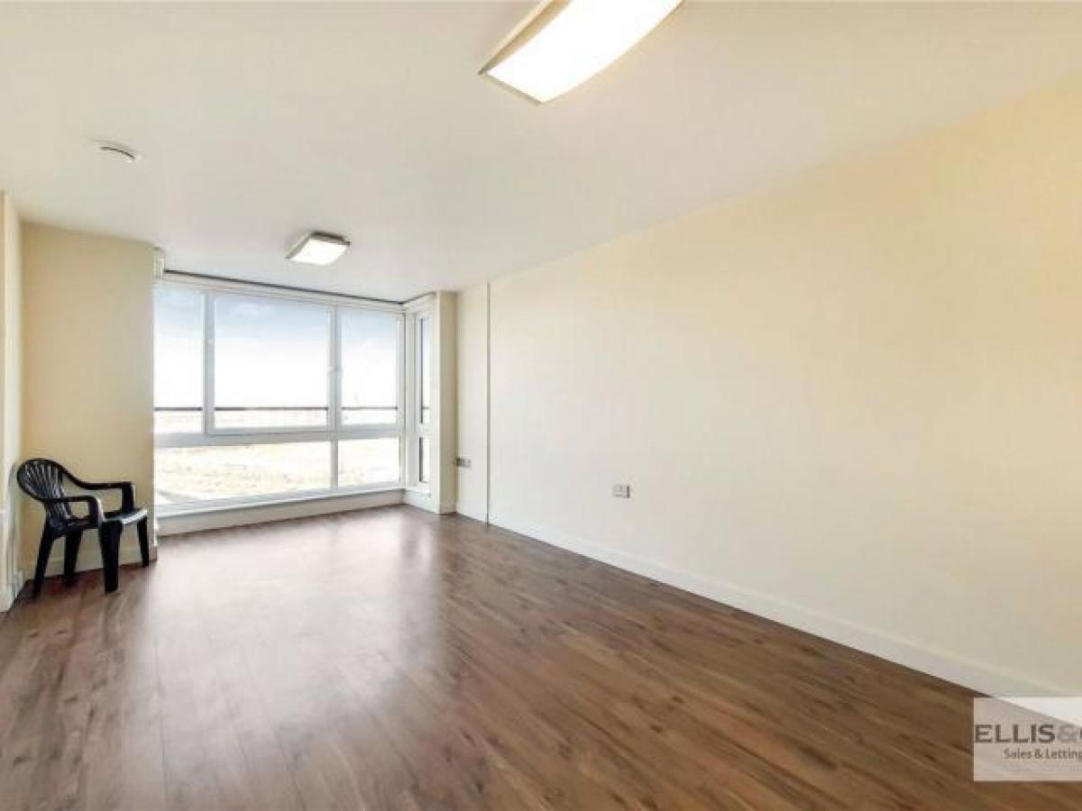 Picture of Apartment For Rent in Southall, Greater London, United Kingdom