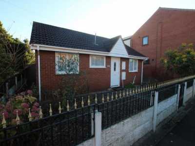 Bungalow For Rent in Newton le Willows, United Kingdom