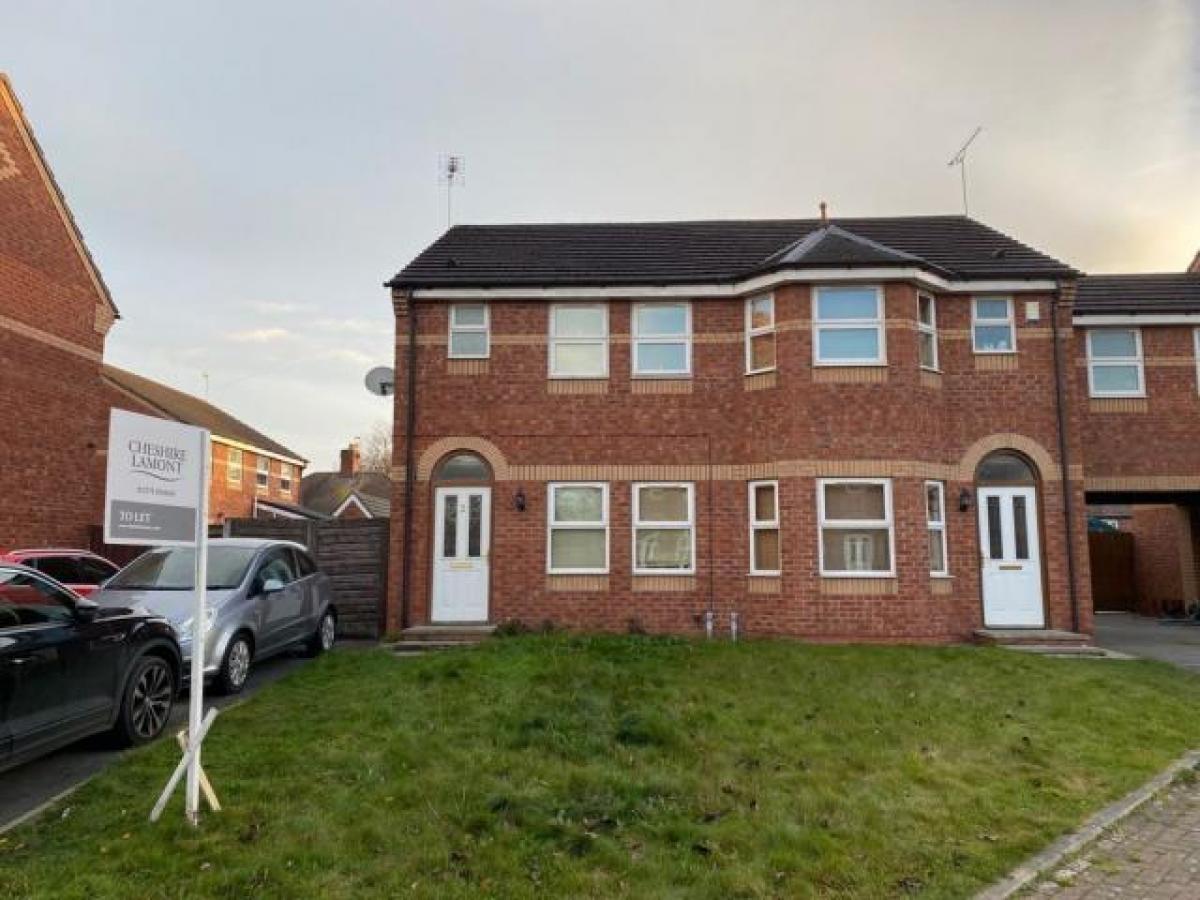 Picture of Home For Rent in Crewe, Cheshire, United Kingdom
