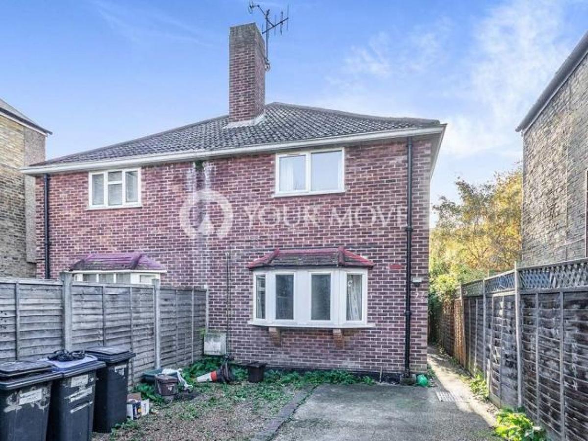 Picture of Home For Rent in Kingston upon Thames, Greater London, United Kingdom