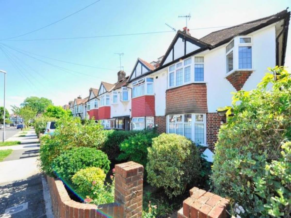 Picture of Home For Rent in Kingston upon Thames, Greater London, United Kingdom