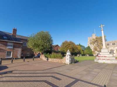 Apartment For Rent in 