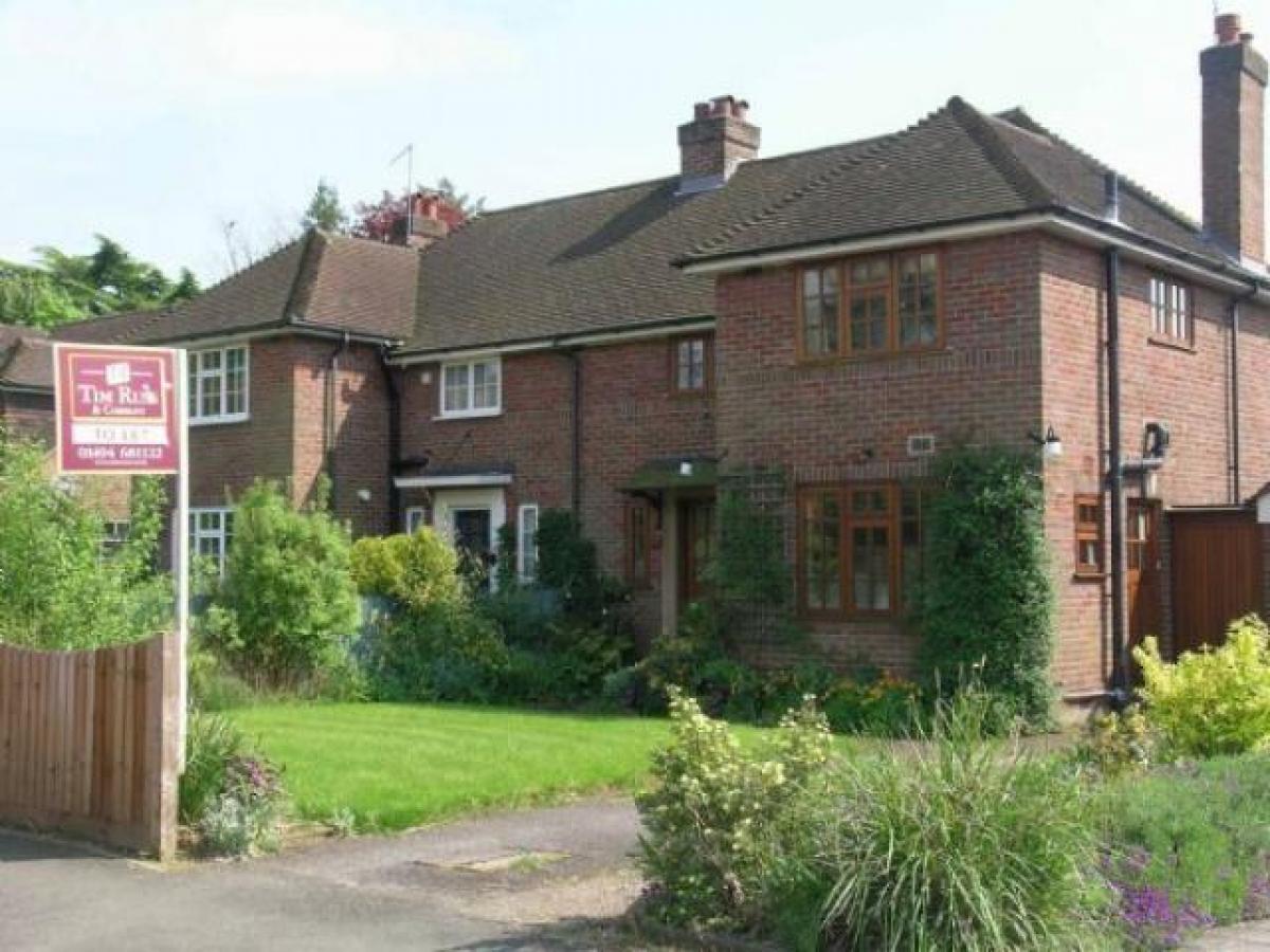 Picture of Home For Rent in Beaconsfield, Buckinghamshire, United Kingdom