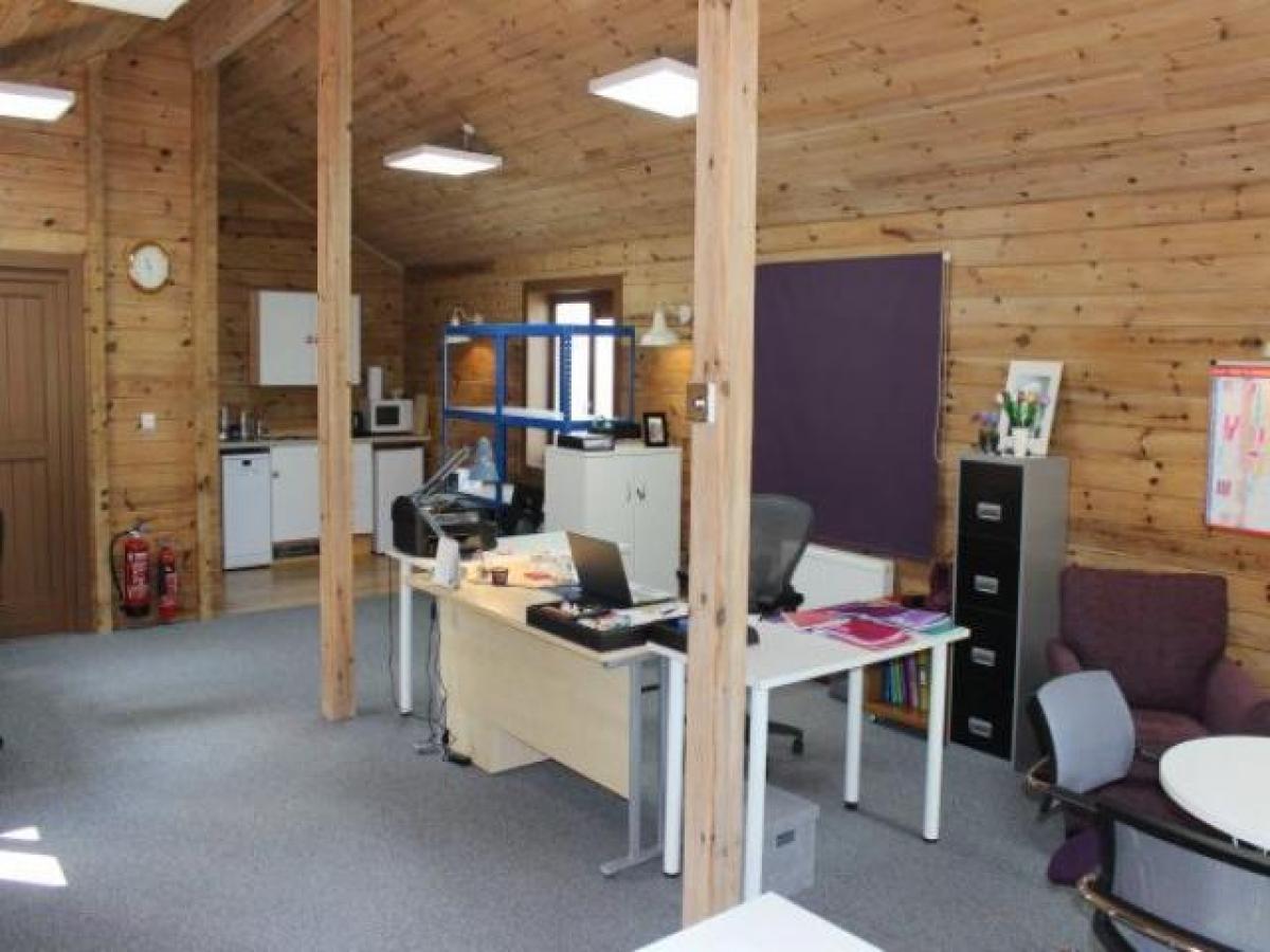Picture of Office For Rent in Horsham, West Sussex, United Kingdom