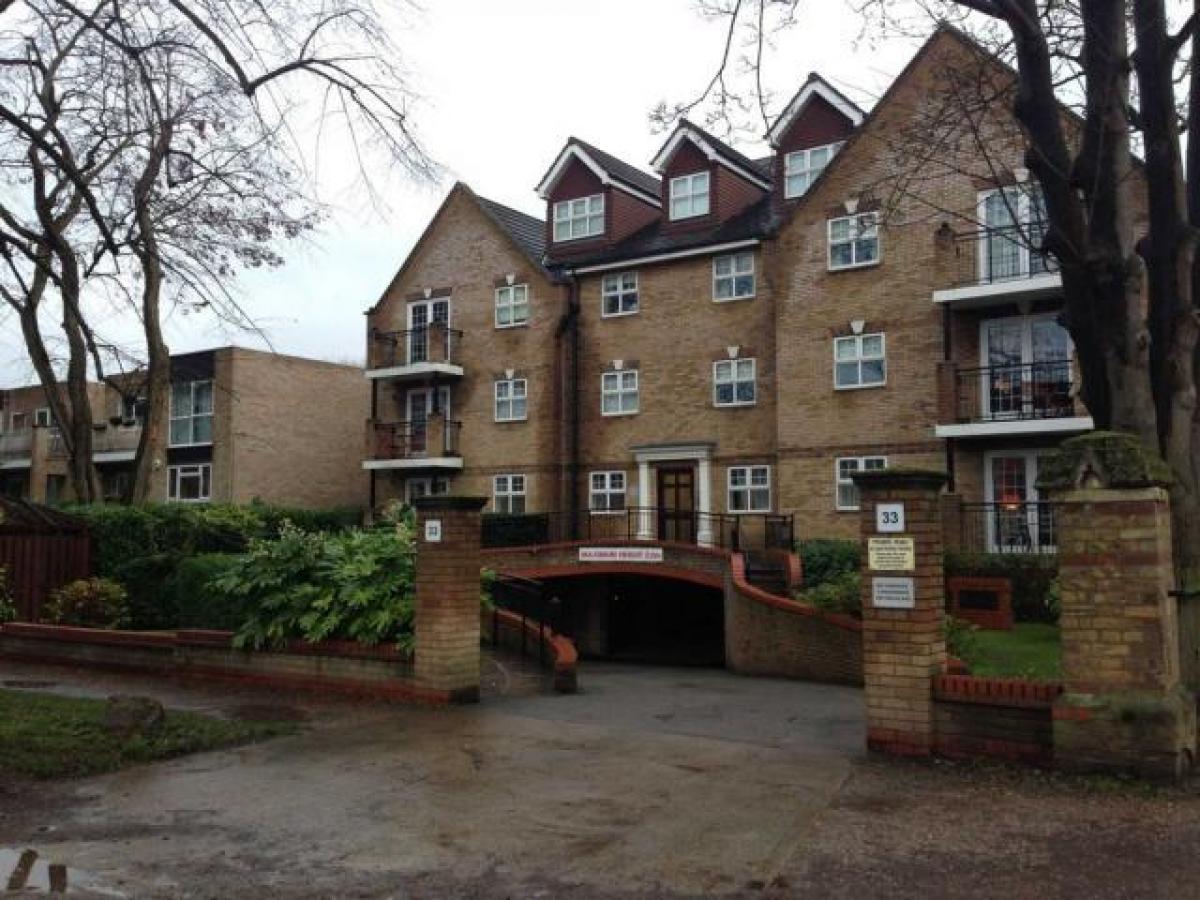 Picture of Apartment For Rent in Beckenham, Greater London, United Kingdom