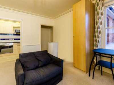 Apartment For Rent in Guildford, United Kingdom