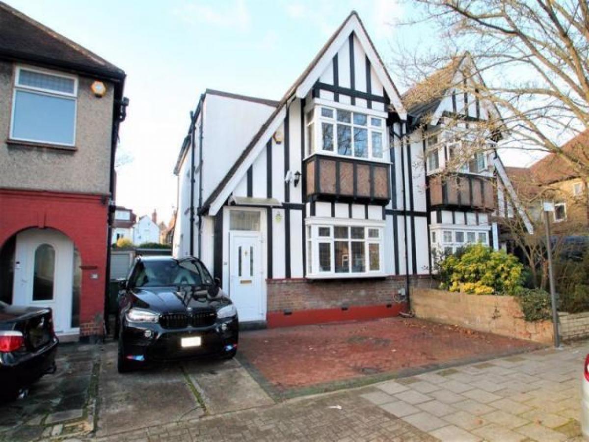 Picture of Home For Rent in Harrow, Greater London, United Kingdom