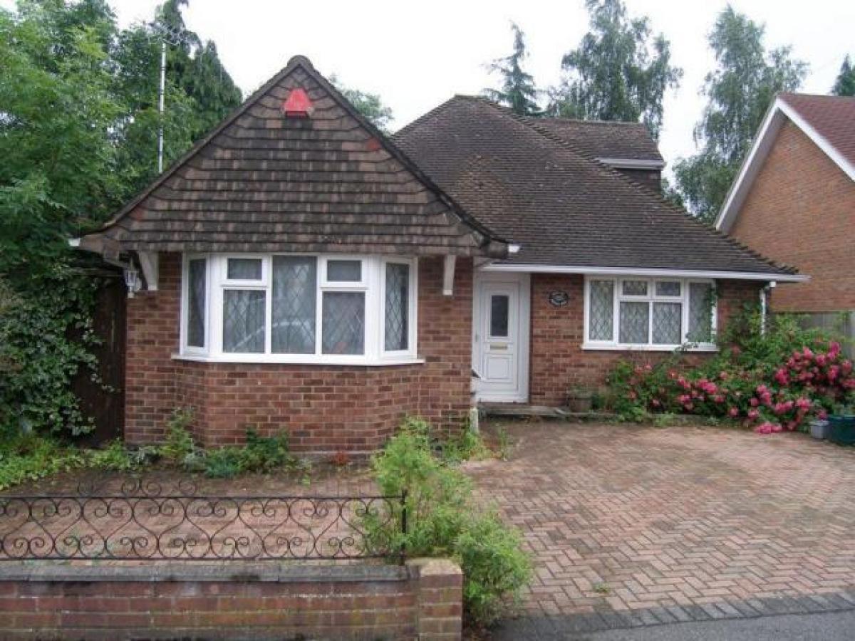 Picture of Home For Rent in Egham, Surrey, United Kingdom